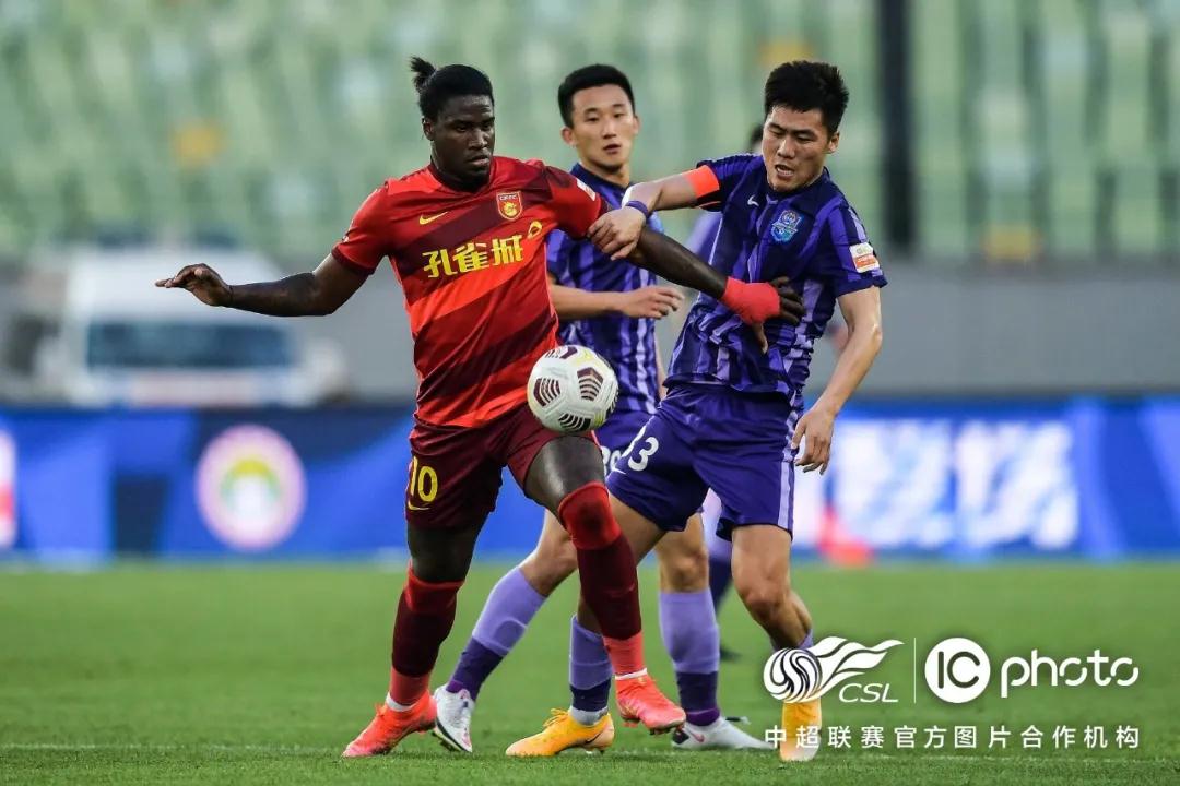جدول الدوري المصري اليومأحدث تطورات البطولة وتصدر الأهلي والزمالك